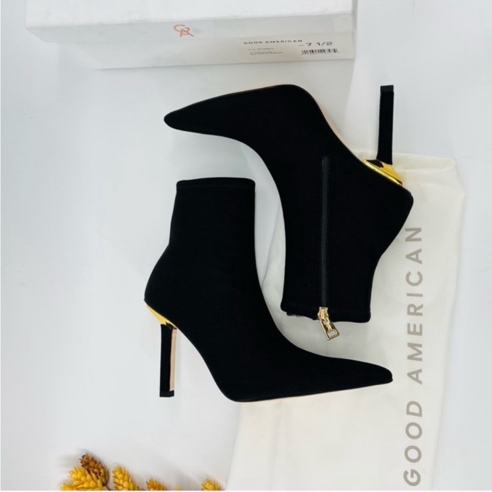Good American Black Zip Up Booties